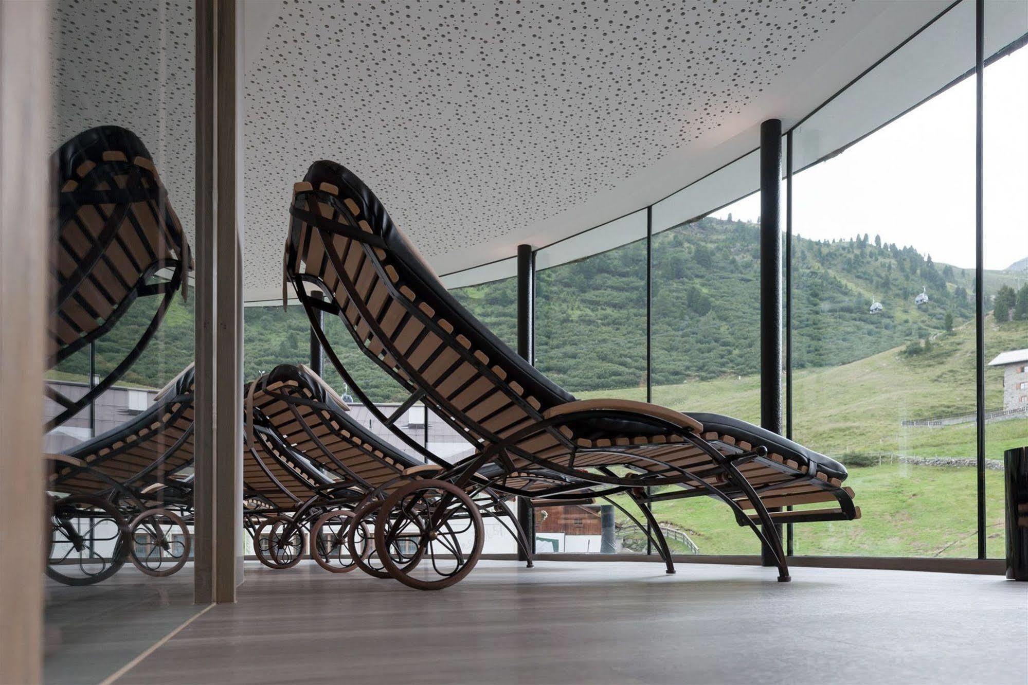 Josl Mountain Lounging - Adults Only! Hotel